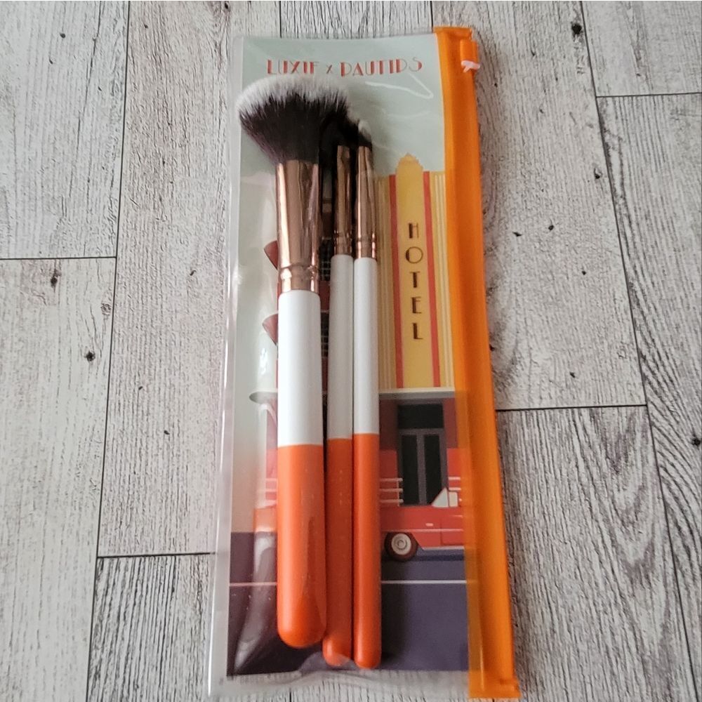 Luxie x Pautips Por La Noche Brush set
